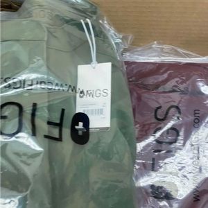 figs uniforms Rafaela size xs. ordered wrong size. both never warned